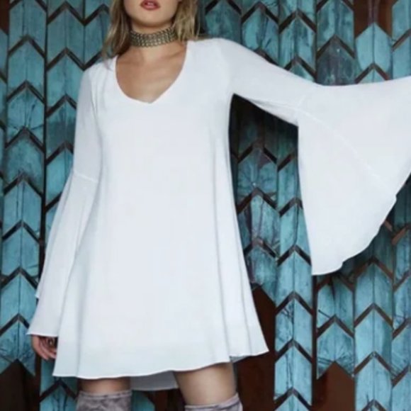 Lulus Women’s Something Magical White Long Sleeve Shift Dress - Picture 1 of 5